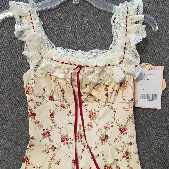 Lacemade Floral Lace Trim Maxi Dress - Picture 3 of 8